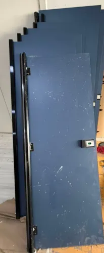 Portas sanitárias ALMETEX