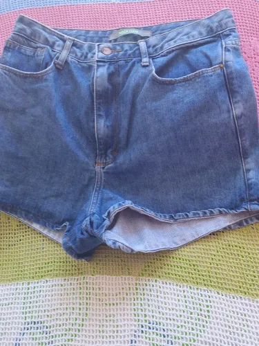 Shor jeans curto