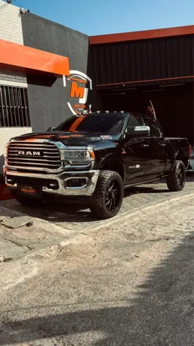 Ram 3500 Limited Longhorn 6.7 TB CD Diesel 2022