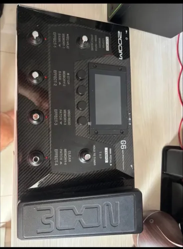 Pedaleira zoom g6