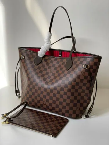 Bolsa estilo Neverfull ( LV)