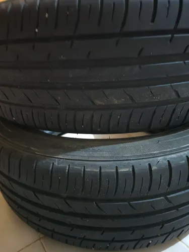 Pneu Dunlop FM800 185/55 R16