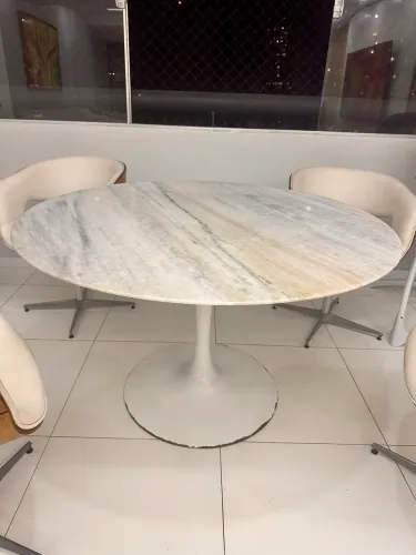 Mesa Saarinen Mármore 1,20x1,20  redonda 