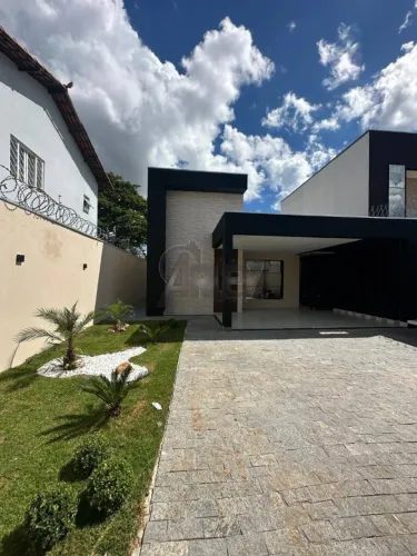 Casa à Venda - Fino Acabamento | Pronta para Financiar!