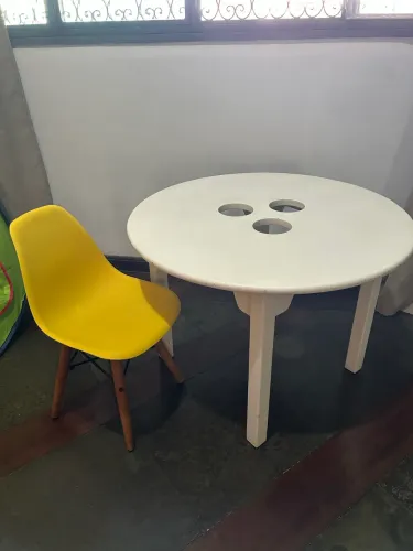 Mesa infantil