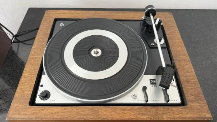 Toca Disco DUAL 1225 + Shure M44C - Muito Novo - 100% Revisado
