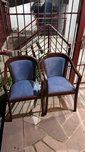 POLTRONA VINTAGE MADEIRA MACIÇA
