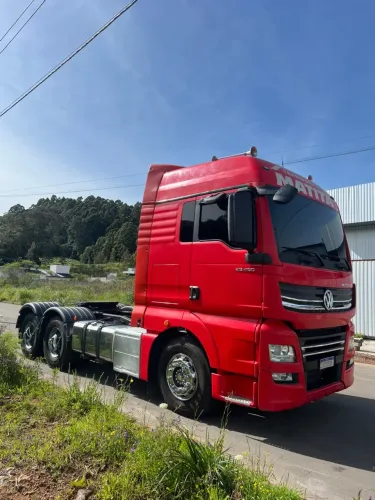VW 28.460 Meteor ano 2022 6x2