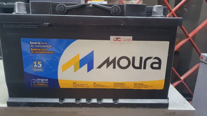Baterias Automotivas 80 Amperes Moura 