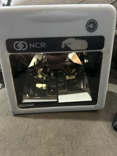 Leitor de código de barra NCR