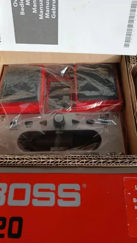Processador de voz Boss Ve 20 (Novíssimo)