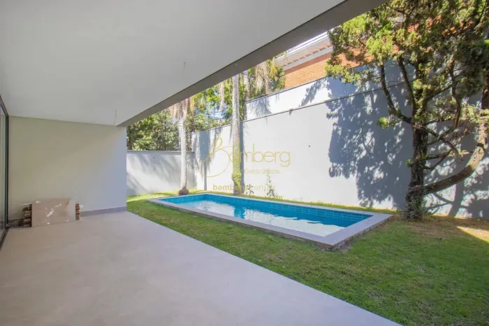 CASA NOVA - RECÉM CONSTRUÍDA, 4 SUÍTES, 4 VAGAS, PISCINA PRIVATIVA