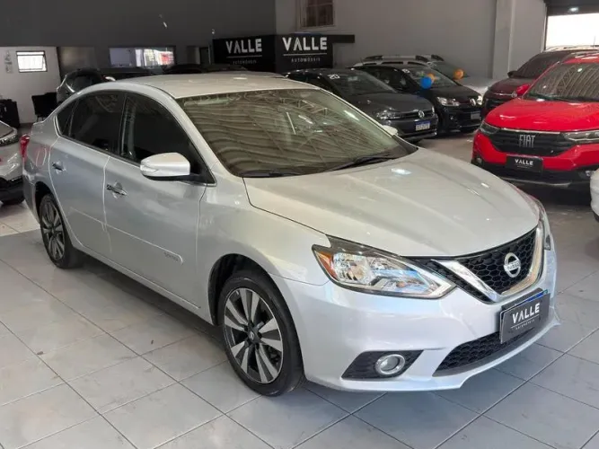 Nissan Sentra SV 2.0 16V CVT (flex) 2017