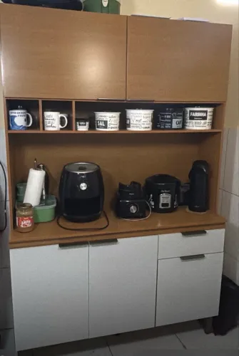 Armário de cozinha novo 