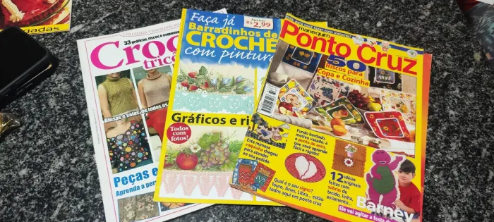 Revistas ponto cruz e croche