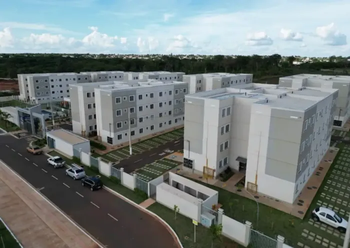 Imóvel para aluguel tem 46 metros quadrados com 2 quartos em Coronel Antonino - Campo Gran