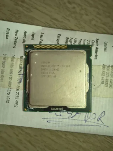 Vendo processador Intel core i3 de segunda geração.