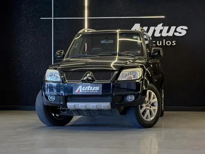 Mitsubishi Pajero TR4 2.0 Flex 16V 4X2 Mec. 2012