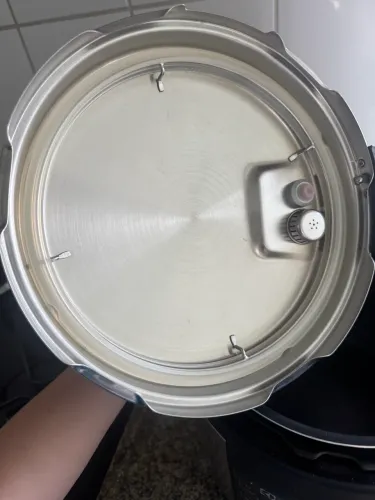 Panela de pressão elétrica Electrolux