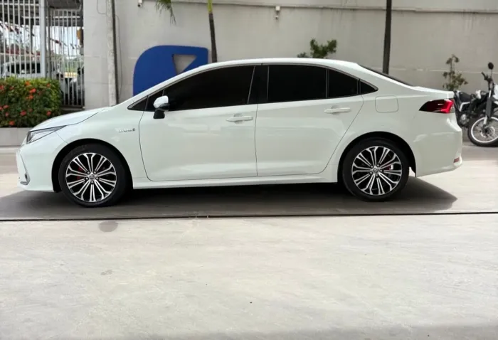 Toyota Corolla Altis 2.0 Flex 16V Aut. 2022