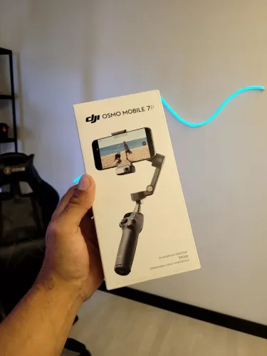 Estabilizador de Celular DJI Osmo Mobile 7P