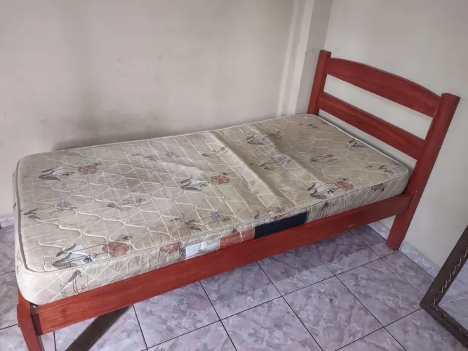 VENDO CAMA DE SOLTEIRO