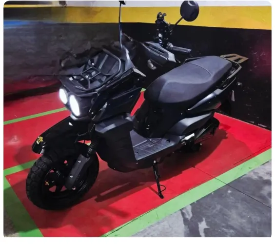Moto Elétrica - Tank - Autopropelido