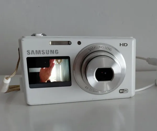 Camera digital Samsung DV150F - 16.1MP (ULTIMA UNIDADE!)