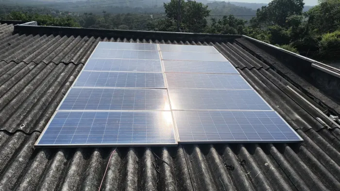 Painéis solar 6 de 140w e 6 de 150w