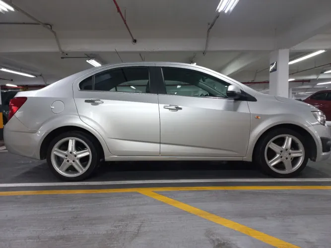 Chevrolet Sonic Sed. LTZ 1.6 16V Flexpower 4P Mec. 2013