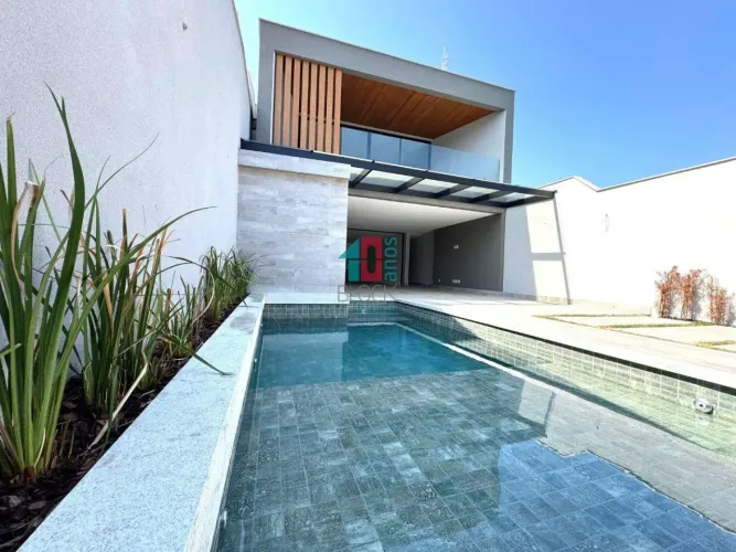 Barra da Tijuca | Casa de Condomínio 4 quartos, sendo 4 suites