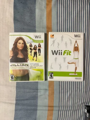 Kit Wii Fit + Jillian Michaels' Fitness Ultimatum 2009 Nintendo W