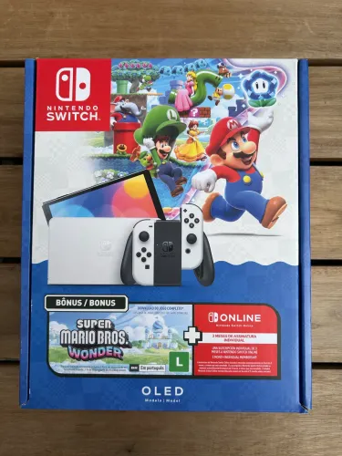 Nintendo Switch OLED 64GB + 3 meses assinatura individual