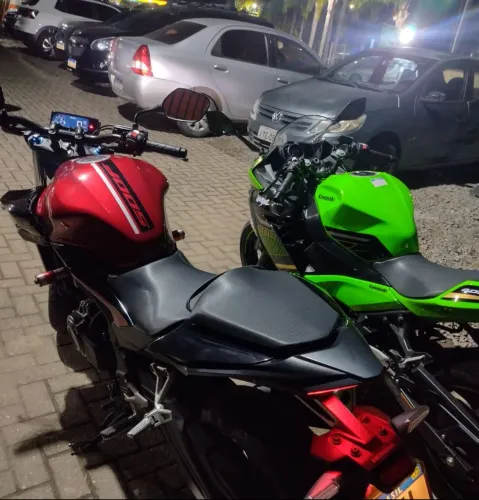 Cb 500f