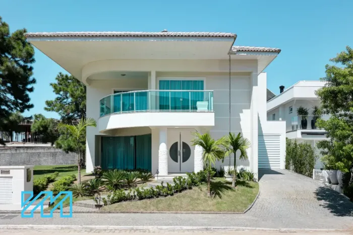 Casa em Condomínio Vivendas do Atlântico em Balneário Camboriú com 530m² de área construíd