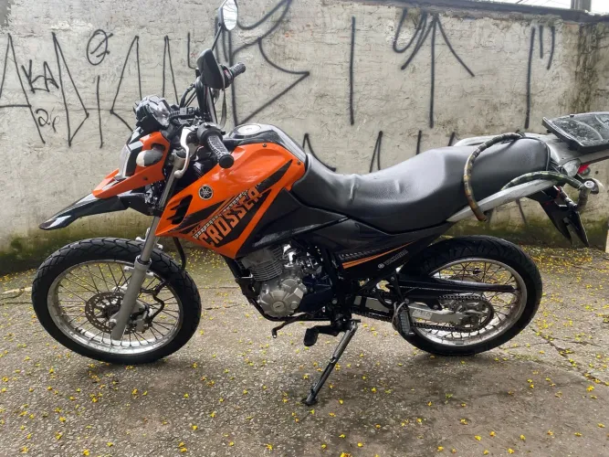Crosser 2015