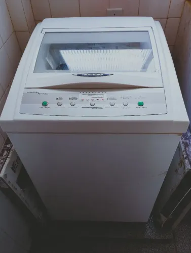 Lavadora eletrônica BRASTEMP