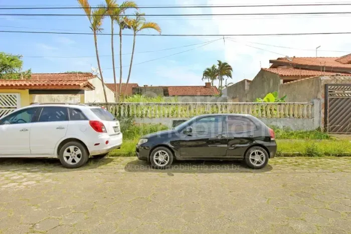 TERRENO à venda em Peruíbe, no bairro Parque Turistico