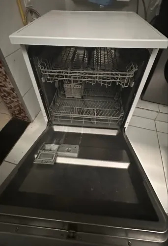 Lava louça Philco 14 serviços