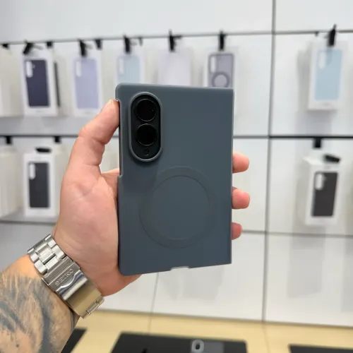 CAPA SILICONE MAGNÉTICA Z FOLD8