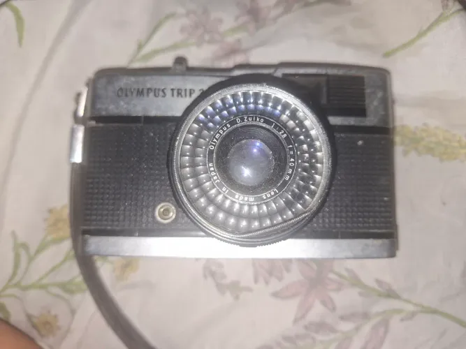 CÂMERA analógica | Anos 70 | Olympus trip 35