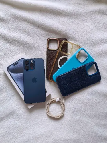 Vendo IPhone 15 Pro Max 256Gb Titânio Azul