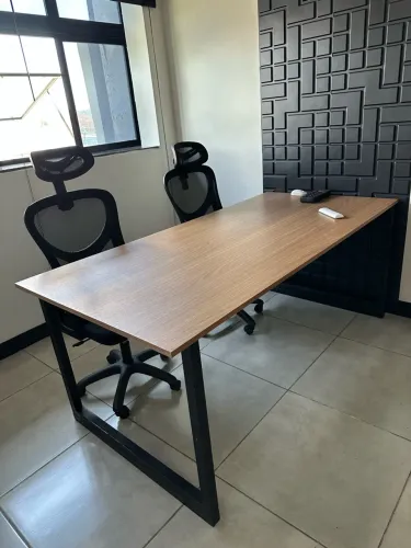 Mesa Escritório 1,90m (4 pessoas) 