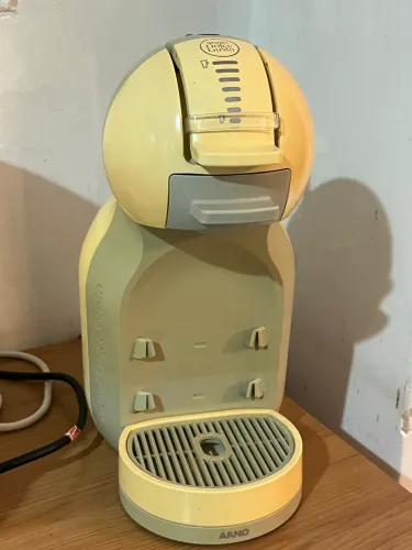 Cafeteira Dolce Gusto