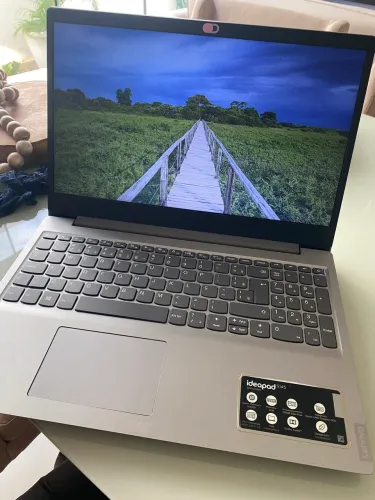 Notebook Lenovo 