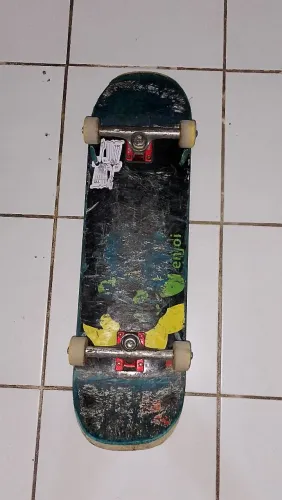 Skate usado em ótimo estado