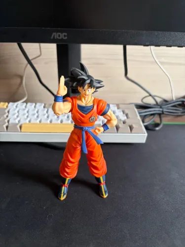 Goku Bandai