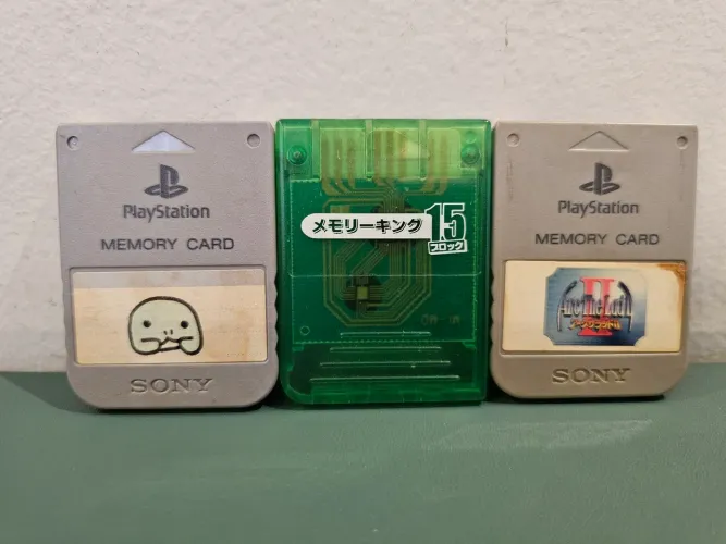 3 Memory Cards p/ Playstation (PS1)