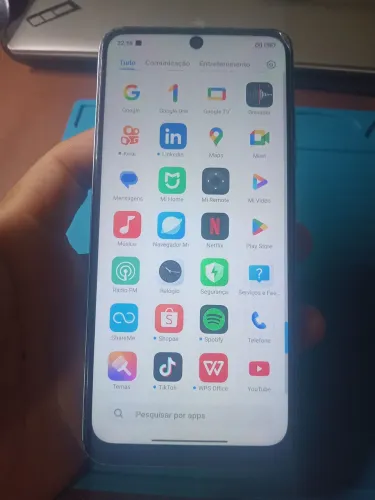 Note 12s 256 memoria apenas marcas de uso mas está ótimo Zapata *