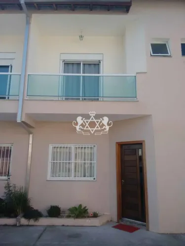 Sobrado com 2 quartos e churrasqueira à venda, 98 m² - Porto Novo, Caraguatatuba